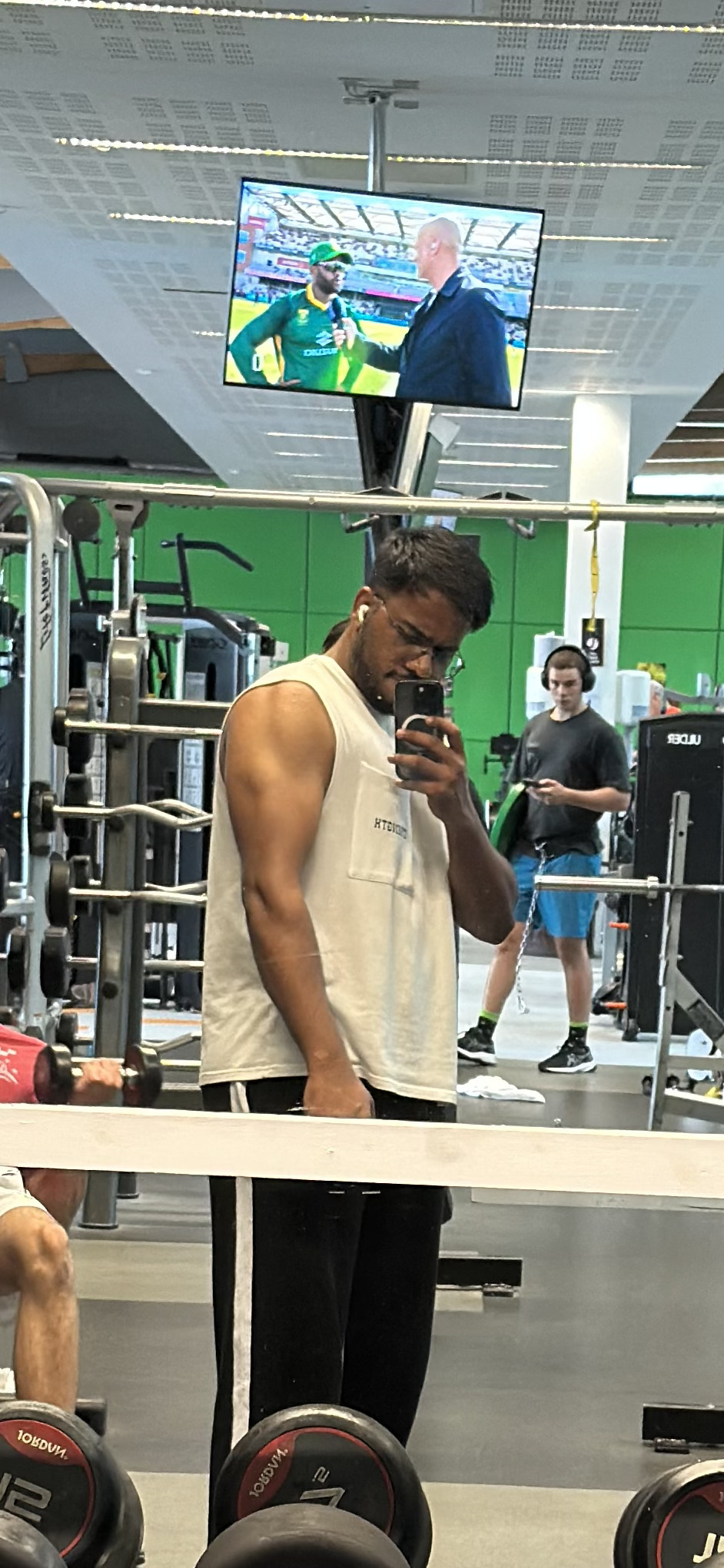 Mustafa Sayyed - Gallery Photo 4